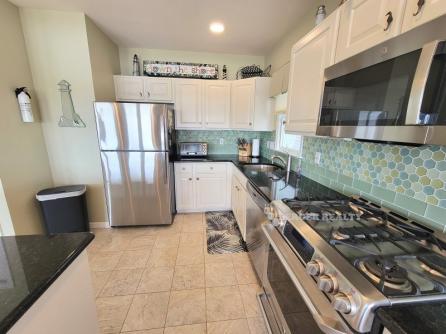 1722 Boardwalk