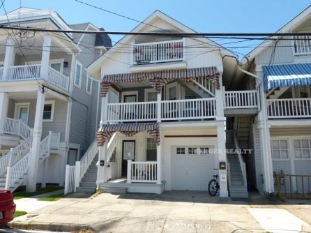 800 Pennlyn Place