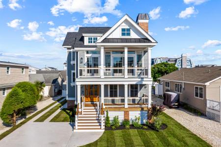 1819 Dune, Avalon, 08202