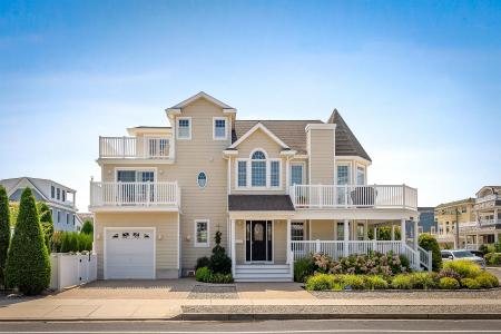 9 11th, Avalon, 08202