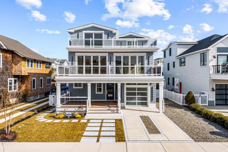 151 37th, Avalon, 08202