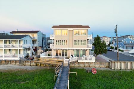 215 91st, Sea Isle City, 08243