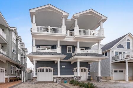 13 72nd West uniut, Sea Isle City, 08243