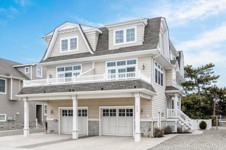223 24th, Avalon, 08202
