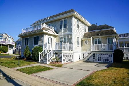 9102 3rd, Stone Harbor, 08247