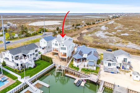 2 2nd, Stone Harbor Manor, 08247