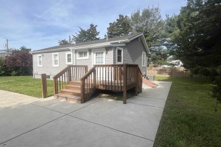 6 Reeds Beach, Cape May Court House, 08210