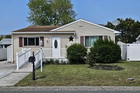 203 Shadeland, Villas, 08251