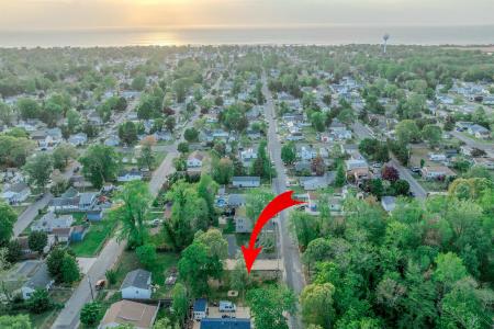 702 Tampa, Villas, 08251