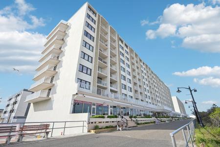 3700 Boardwalk, Sea Isle City, 08243