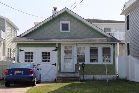 135 Sweetbriar, Wildwood Crest, 08260