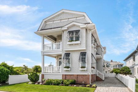 1 108th, Stone Harbor, 08247
