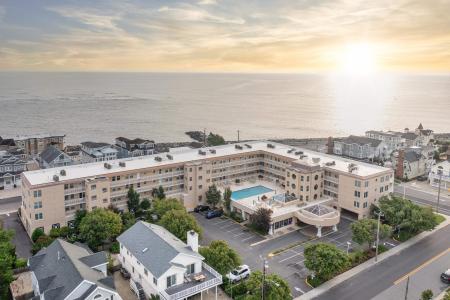 700 First, Avalon, 08202