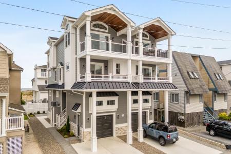 3105 Landis, Sea Isle City, 08243