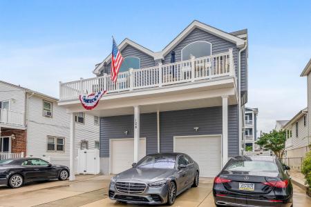 128 38th Street West unit, Sea Isle City, 08243