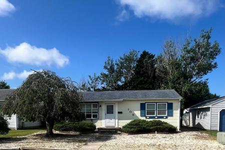 106 Cedardale, Villas, 08251
