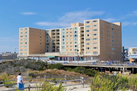 1900 Boardwalk, North Wildwood, 08260