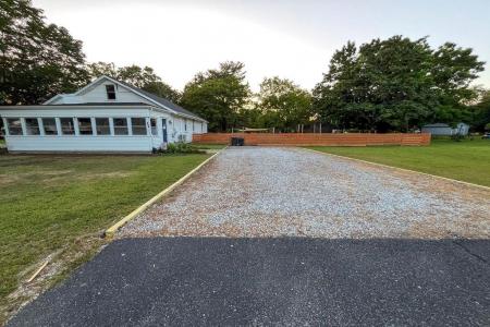 107 Chestnut St, Woodbine, 08270