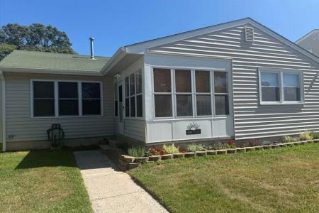 401 Oakdale, Villas, 08251