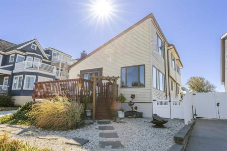 2 Fernwood Rd, Townbank, 08204