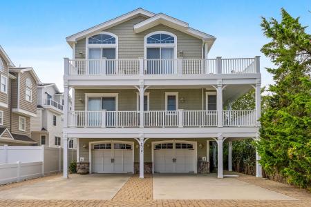 210 52nd, Sea Isle City, 08243