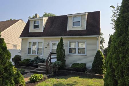 110 Oakdale, Villas, 08251