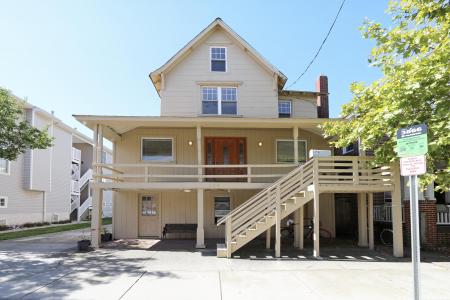 208 Maple, Wildwood, 08260