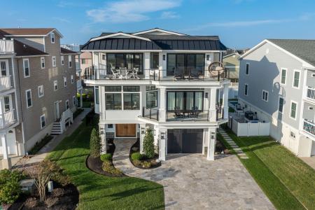 308 1st, North Wildwood, 08260