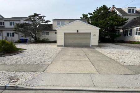 4610 4th, Avalon, 08202