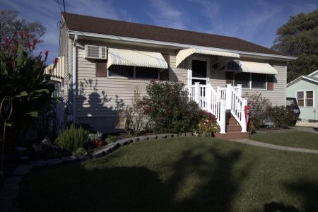 237 New York, Villas, 08251