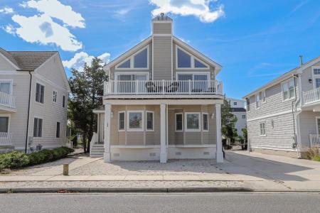 128 16th, Avalon, 08202