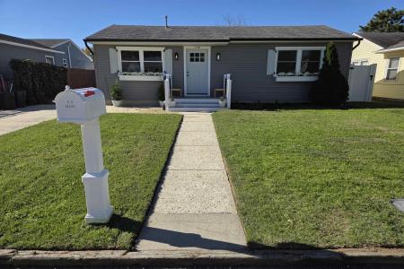 118 Shadeland, Villas, 08251