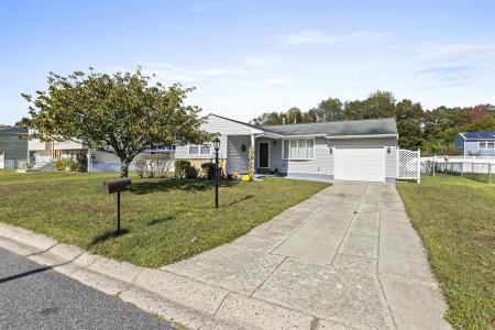 105 Pontaxit, North Cape May, 08204