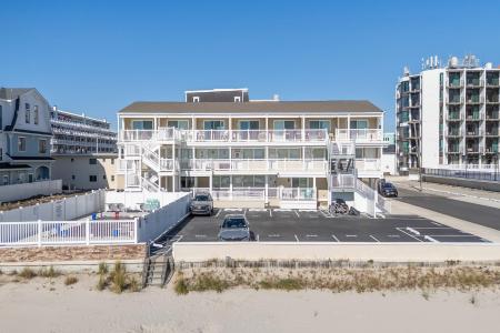 422 Farragut, Wildwood Crest, 08260