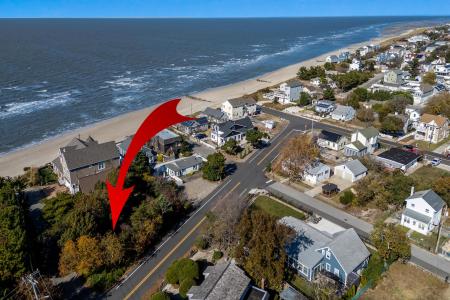 13 Rosewood, Villas, 08251