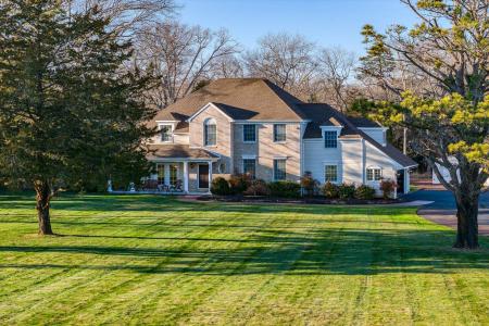 9 Deerfield, Petersburg, 08270