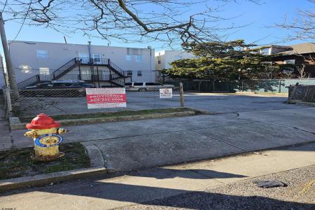 8 ST DAVIDS, Atlantic City, 08401