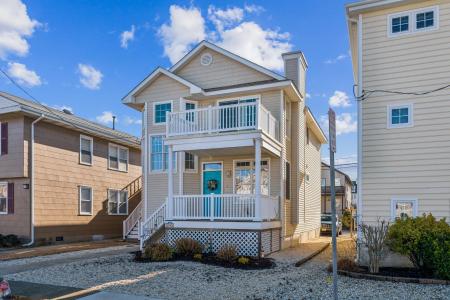 2569 West Ave., Ocean City, 08226