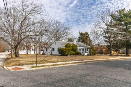 212 Haines, Linwood, 08221