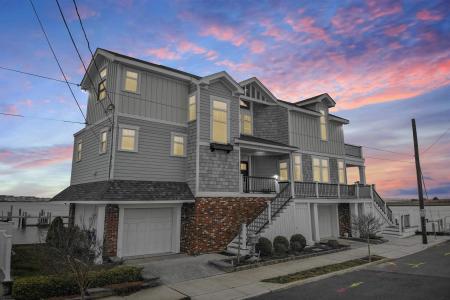 112 10th, Ocean City, 08226