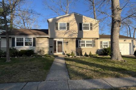 947 Oak Grove Ave, Linwood, 08221