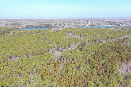 16 Holly Creek, Port Republic, 08241