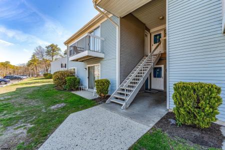 80 Club Place, Galloway Township, 08205