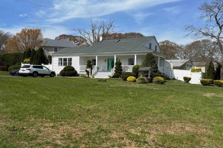 99 Holly Hills, Somers Point, 08244