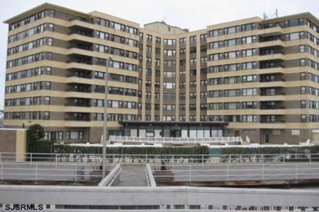 101 Raleigh Ave, Atlantic City, 08401