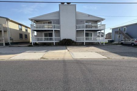 206 14th, Brigantine, 08203