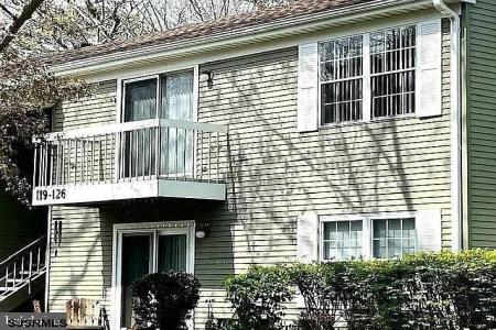 126 Club Pl, Galloway Township, 08205