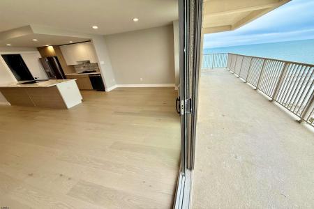 5000 Boardwalk, Ventnor, 08406