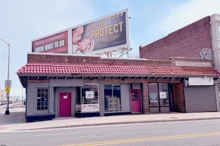 1318 Pacific Avenue, Atlantic City, 08401