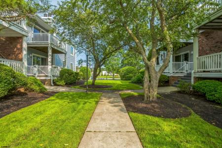 402 Harbour Cove, Somers Point, 08244